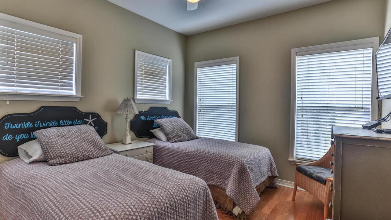Biglows Bungalow - About A Quarter Mile To Private Neighborhood Beach Access, Pet Friendly, Community Pool Destin Esterno foto